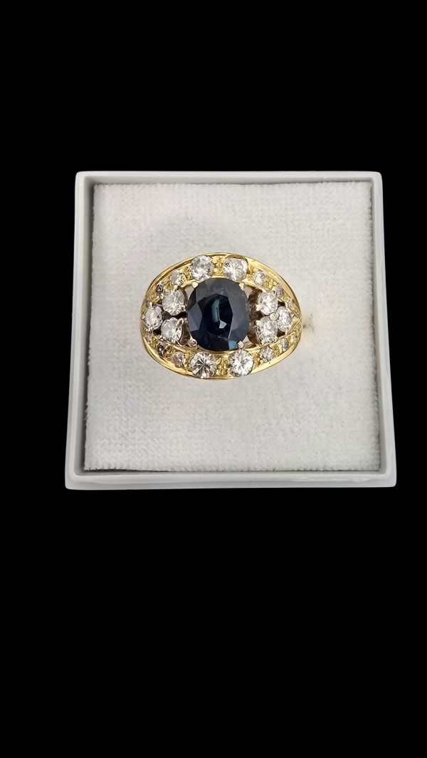 Anillo con diamantes oro. - Imagen 3